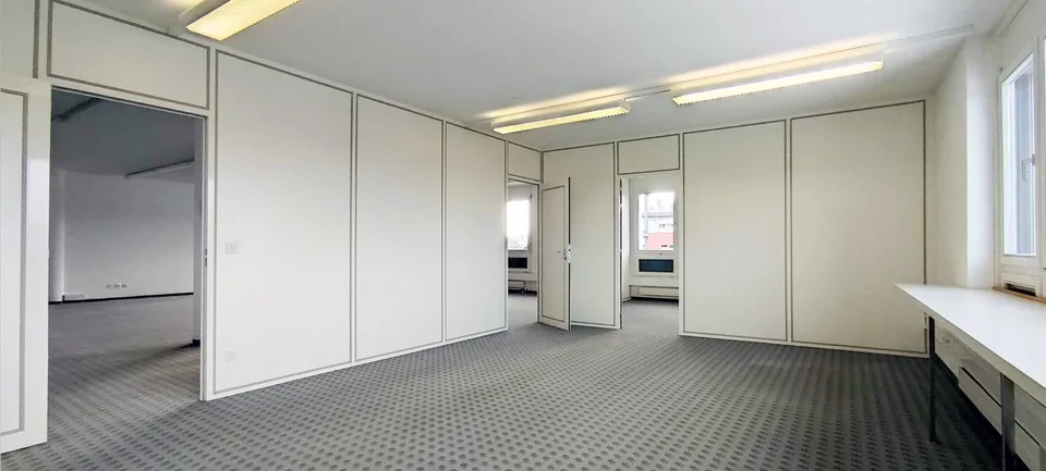 Diverse office spaces – photo 4 of 12