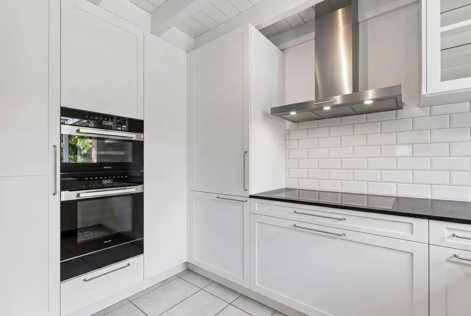 Modernisiertes 4.5-Zimmer-Einfamilienhaus mit familienfreundlichem Umschwung – Foto 7 von 13