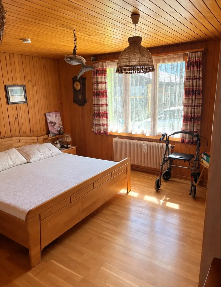Grosszügiges 8.5-Zimmer-MINERGIE-Öko-Generationenhaus – Foto 12 von 29