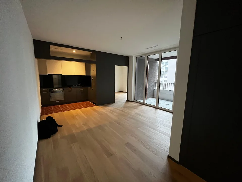Prossimità alla città ma circondato da verde - La tua nuova casa? – foto 2 di 14