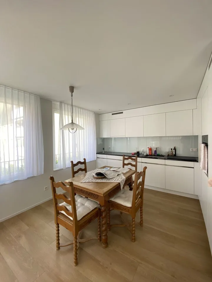 neuwertige 3.5-Zimmer-Wohnung inmitten von Mels – foto 6 di 8