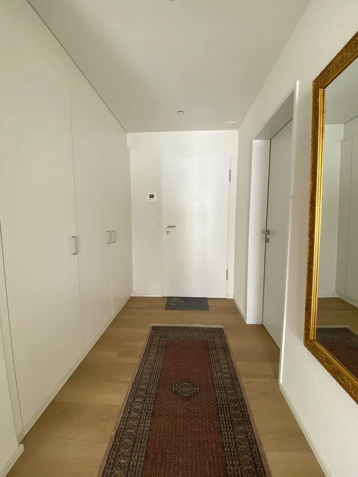 neuwertige 3.5-Zimmer-Wohnung inmitten von Mels – foto 5 di 8