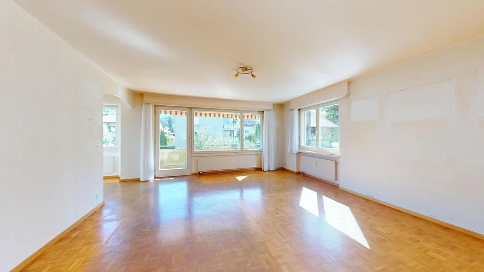 Gemütliche Wohnung mit viel Gestaltungspotential an zentraler Lage – Foto 2 von 8