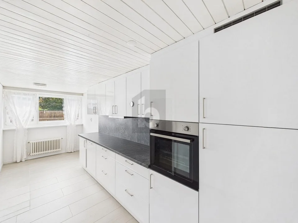 CENTRAL, AVEC GRAND BALCON – photo 3 sur 4