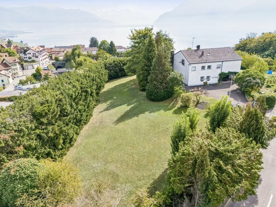 Zwei grosszügige Baulandparzellen mit eindrucksvollem Blick über den Genfersee – Foto 2 von 10