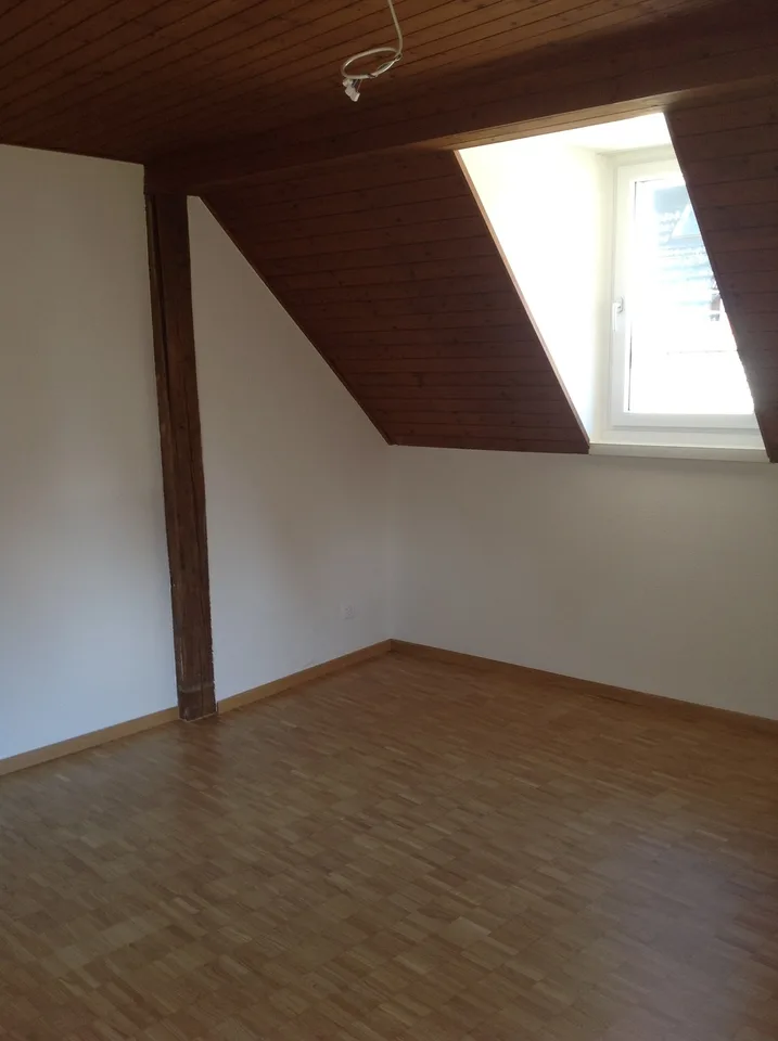 Charmante 3-Zimmerwohnung an zentraler Lage in St. Gallen – photo 5 sur 6