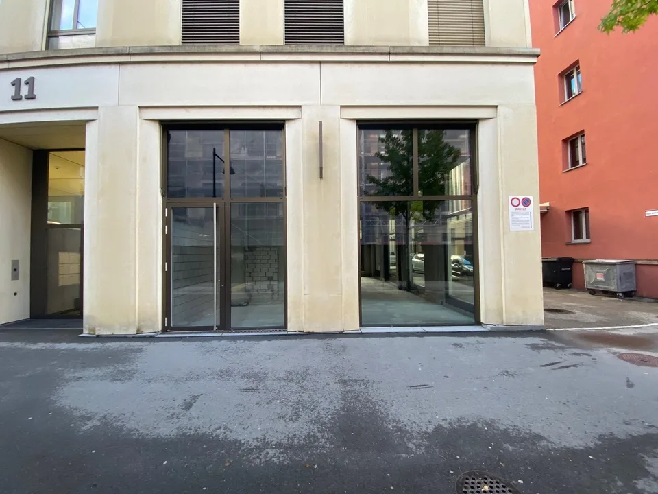 119 m2 Ladenfläche in bester Stadtlage in Uster – Foto 4 von 9