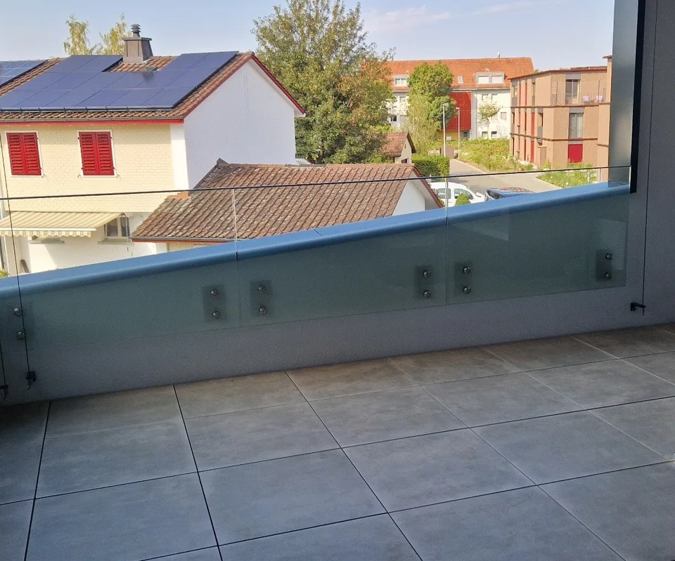Erstbezug - attraktive 3.5-Zimmer-Wohnung mit grosszügiger Terrasse – photo 7 of 8