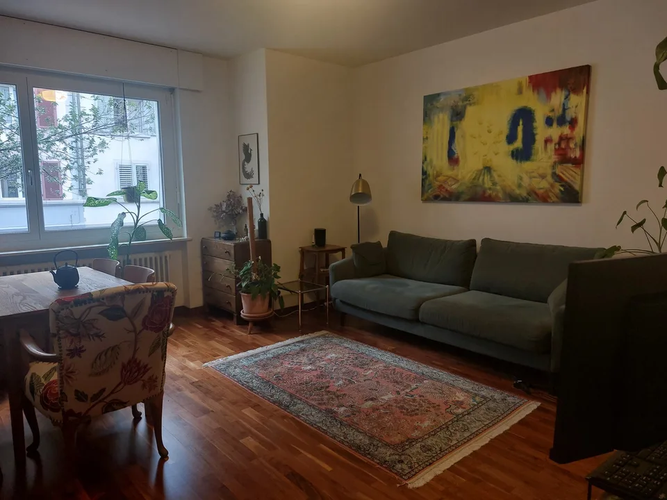 4.5-Zimmer-Dachwohnung mit grosser Terrasse an zentraler Lage – photo 2 sur 6