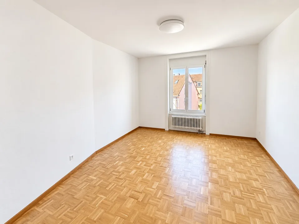 Charmante 2.5-Zimmerwohnung im Kreis 6 – Foto 3 von 8