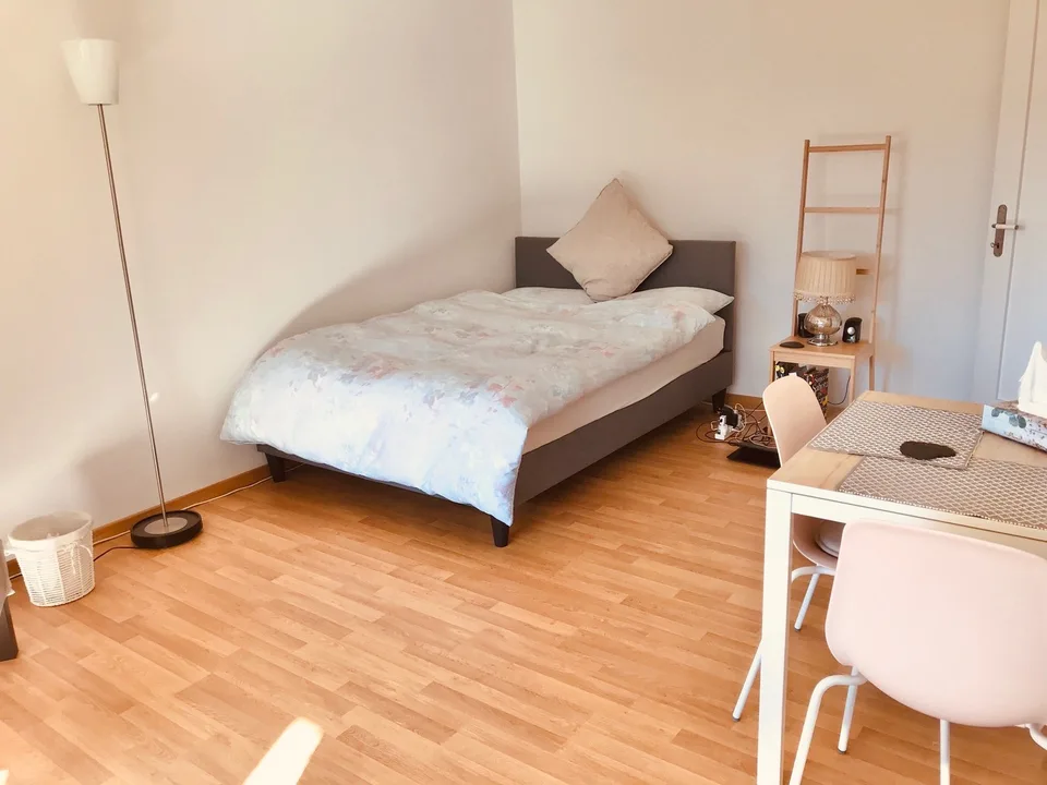 Klein aber mein. Wohnen nahe von Neuörlikon – foto 3 di 6