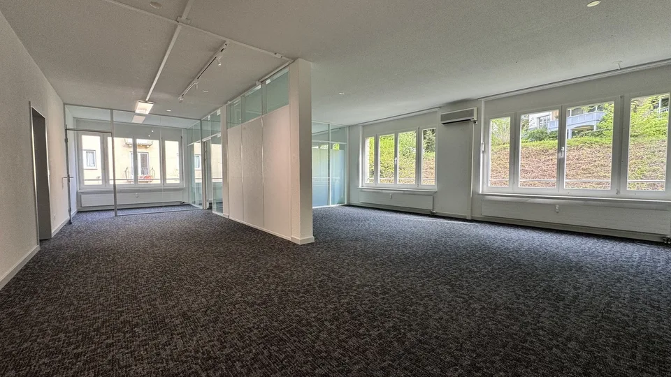 Teilklimatisierte Büros oder Praxisräumlichkeiten zu vermieten – Foto 6 von 7