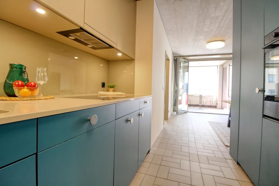 Möbliertes Studio mit eigener Küche und eigenem Bad im Neubau in Schlieren – Foto 14 von 26