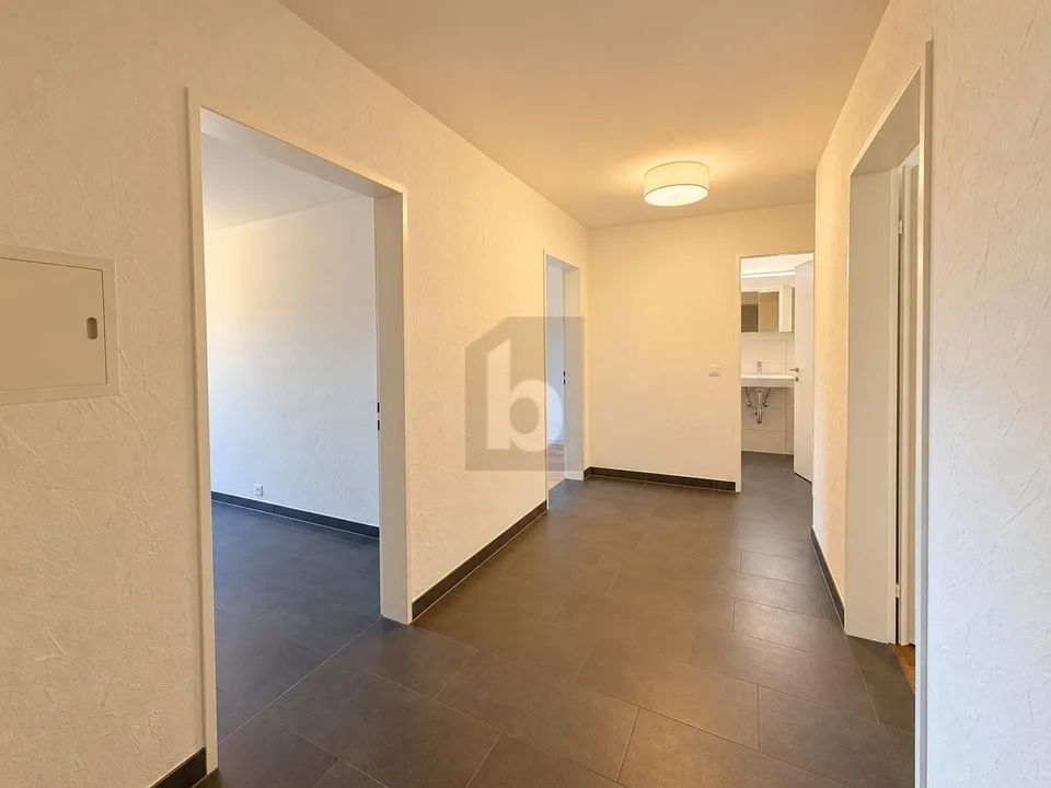 RENOVIERT UND MODERN AN ZENTRALER LAGE – Foto 4 von 4