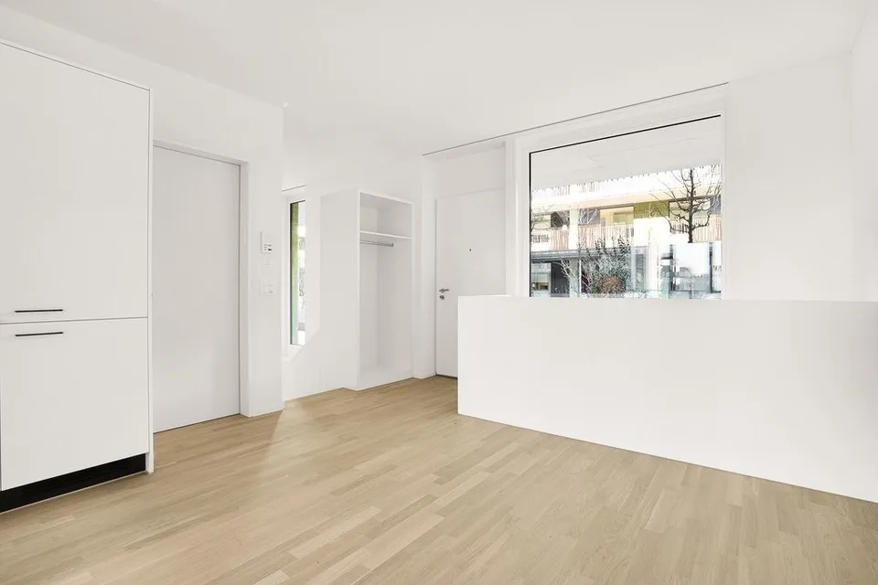 Moderne 4.5-Zimmer-Maisonette-Wohnung – foto 4 di 12