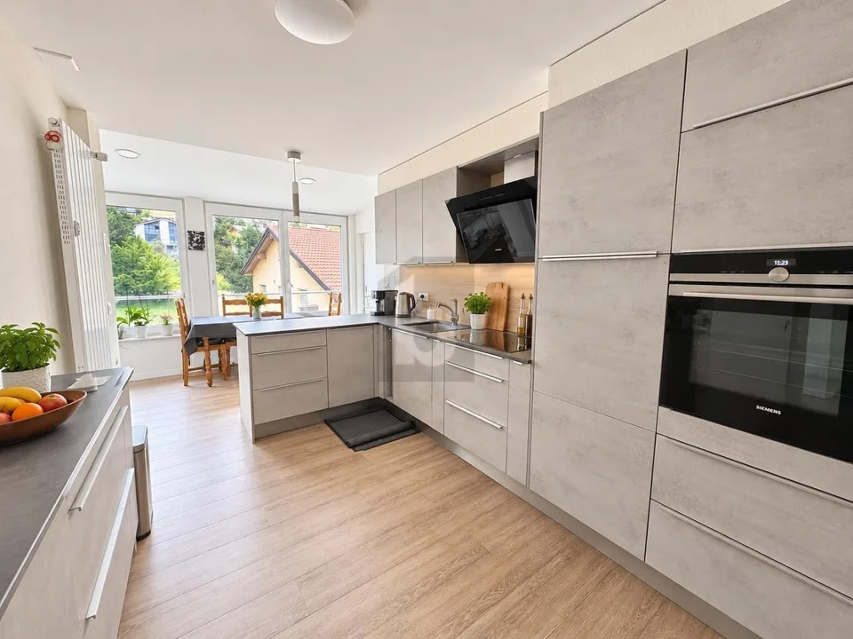 TRIPLEX, TOUR HISTORIQUE AU POTENTIEL EXCEPTIONNEL – foto 4 di 4