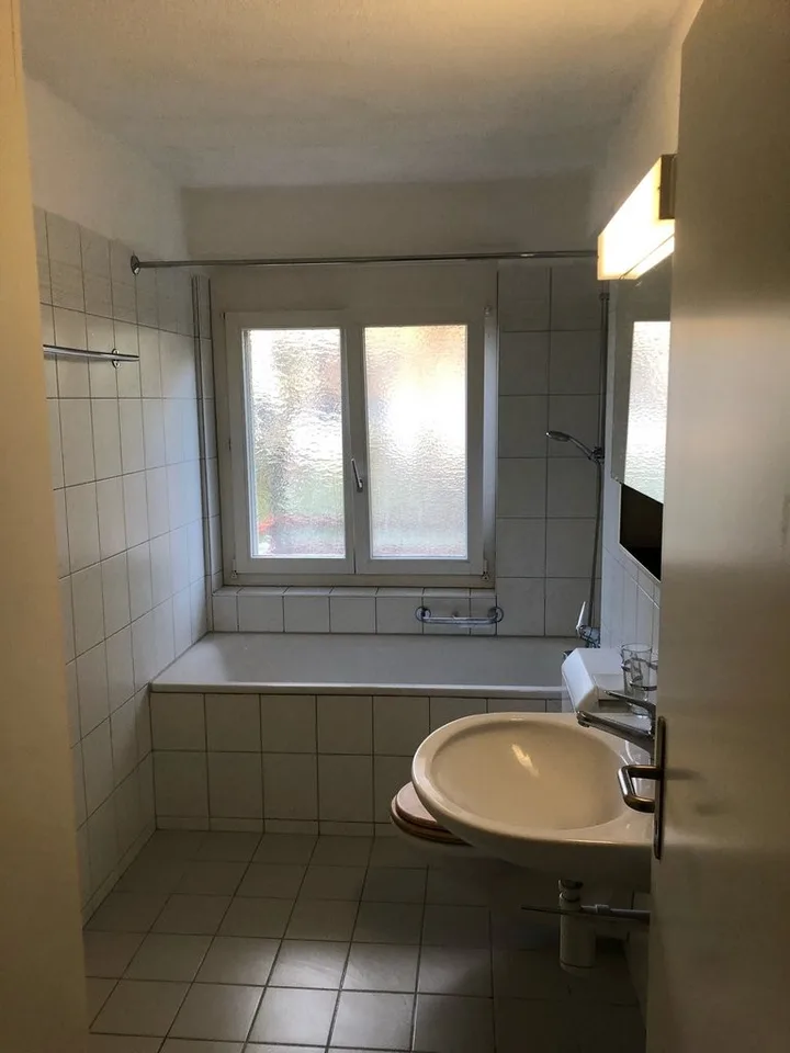 Charmant appartement 2 pièces avec balcon – photo 3 sur 6