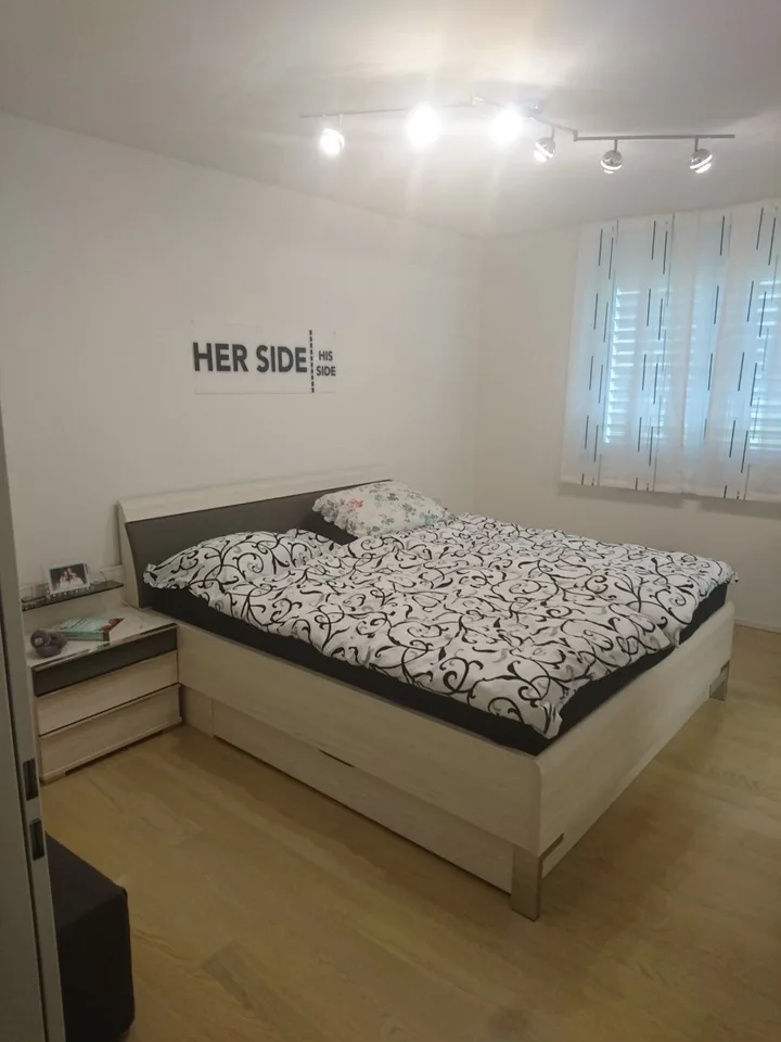 Moderne 3.5-Zimmer-Wohnung inkl. 2 Parkplätzen in Buch am Irchel per sofort – photo 7 sur 17
