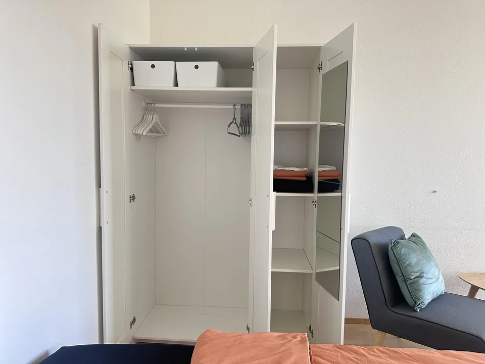 Private furnished bedroom to rent in Zumikon near Zürich – Foto 4 von 13