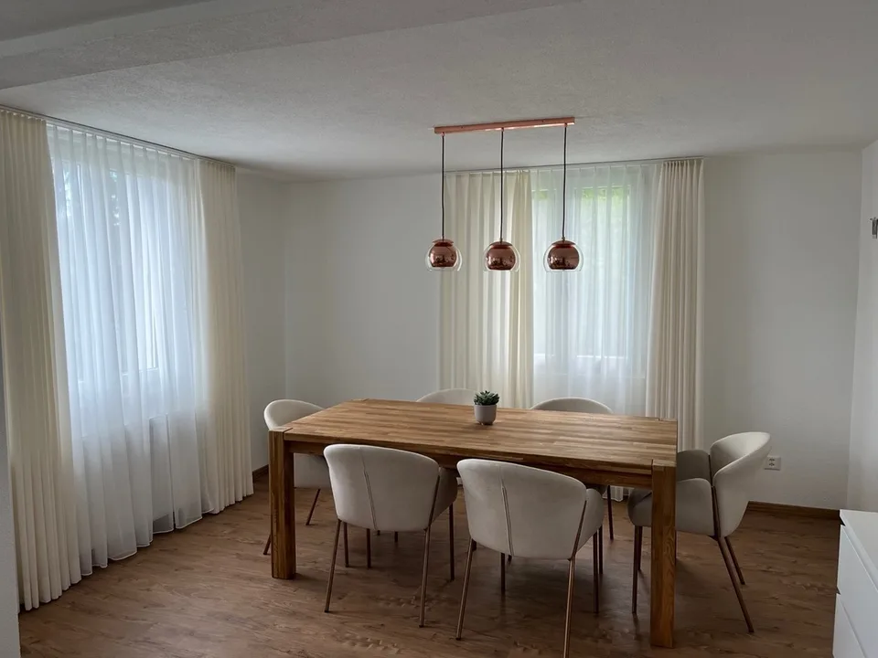 Preiswerte, helle 3.5 Zimmerwohnung – Foto 3 von 10
