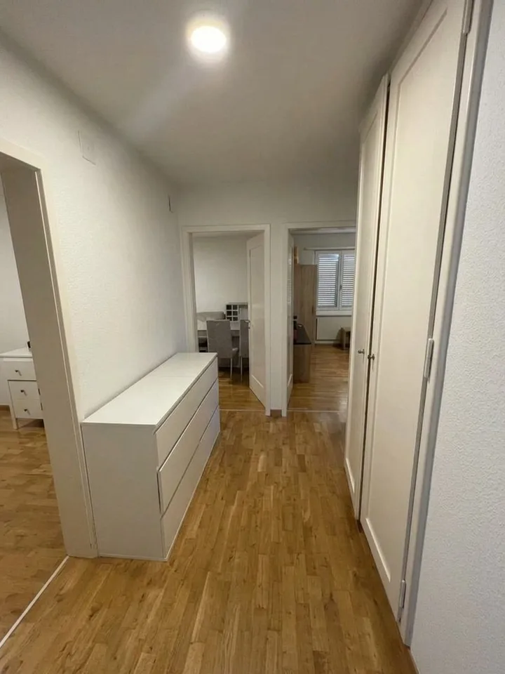 WG Zimmer in Zürich-Schwamendingen – Foto 3 von 4