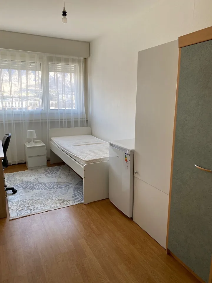 Chambre à louer – foto 2 di 2