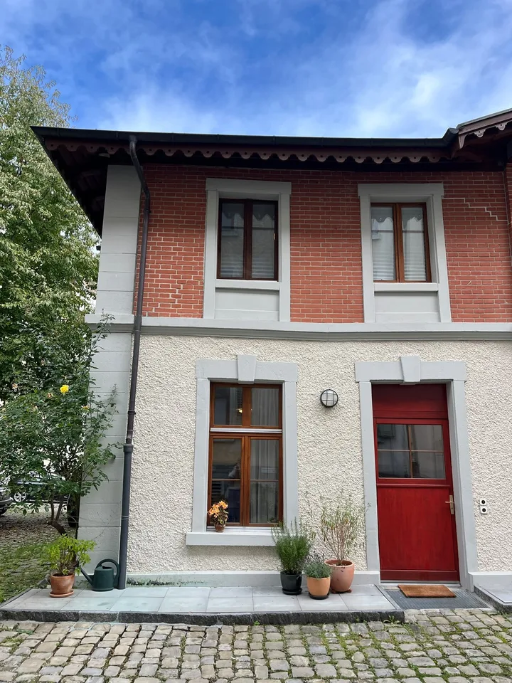 2.5-Room Maisonette Row House in St. Gallen Museumsquartier – photo 10 of 18