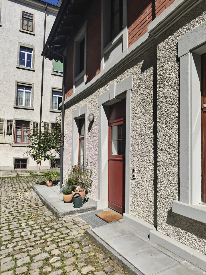 2.5-Room Maisonette Row House in St. Gallen Museumsquartier – photo 18 of 18