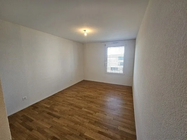 Joli appartement de 4.5 pièces au 4ème – foto 3 di 6