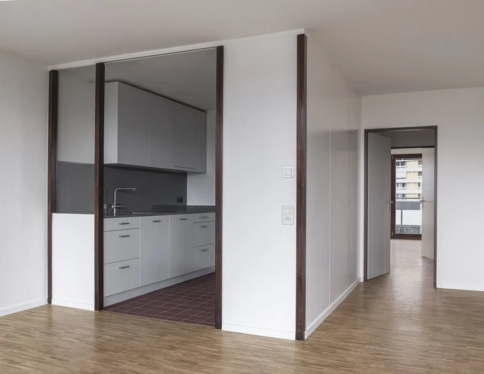 MIETEN OHNE KAUTION - Neu sanierte und zentral gelegene Wohnung – foto 2 di 8