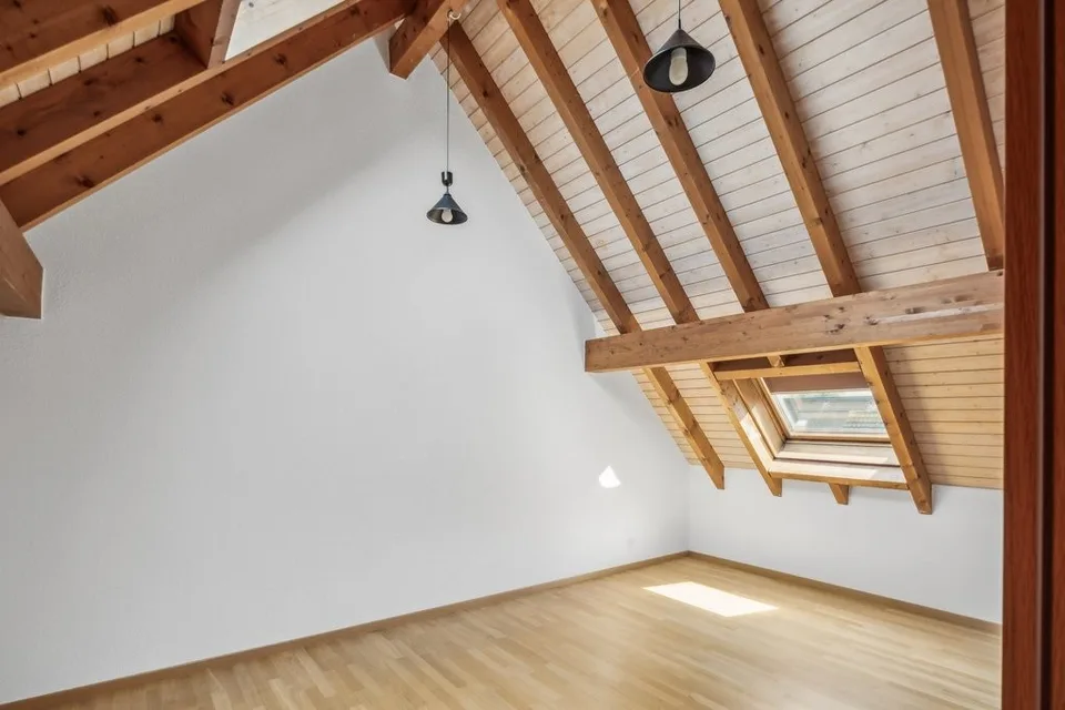 Your new home on two floors with a view of the mountains! – photo 5 of 12