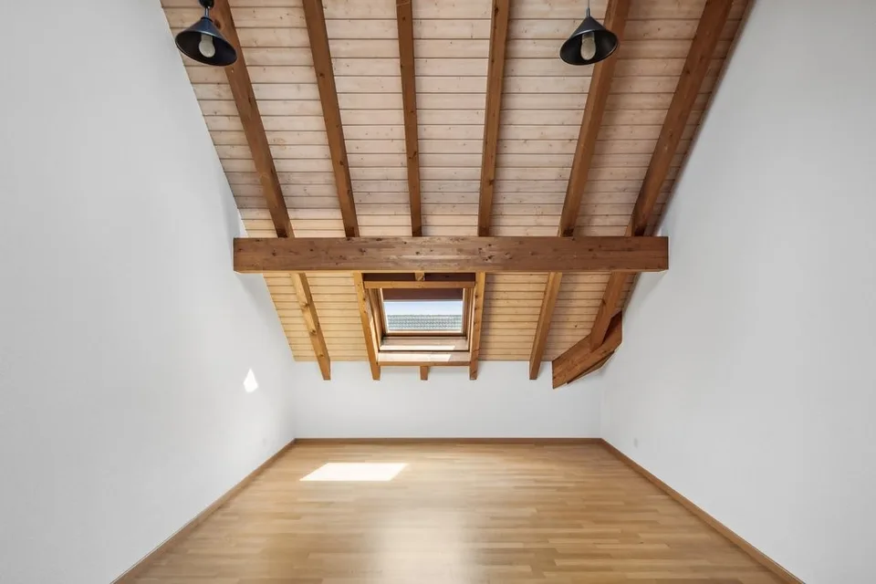 Your new home on two floors with a view of the mountains! – photo 8 of 12
