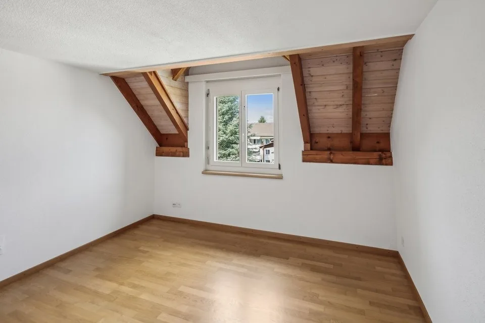 Your new home on two floors with a view of the mountains! – photo 6 of 12