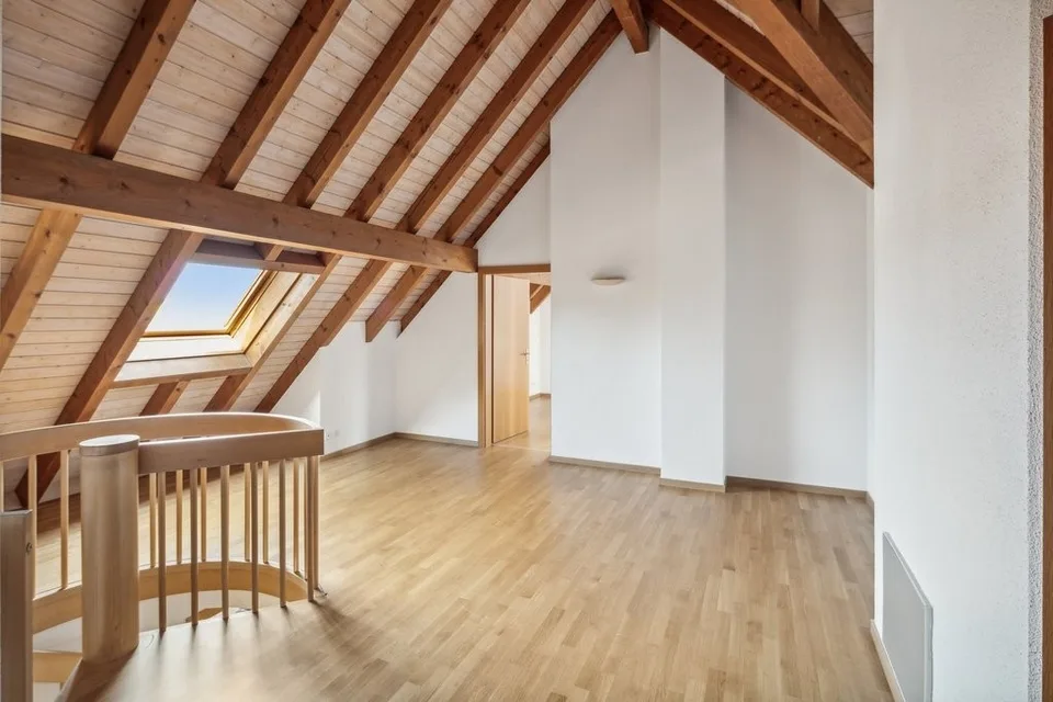 Your new home on two floors with a view of the mountains! – photo 4 of 12