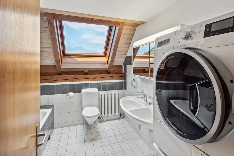 Your new home on two floors with a view of the mountains! – photo 10 of 12