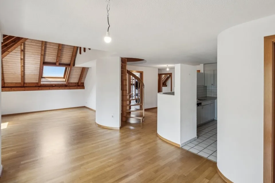 Your new home on two floors with a view of the mountains! – photo 2 of 12