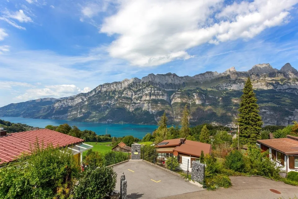 Einfamilienhaus mit traumhafter Walensee- und Bergsicht – Foto 11 von 12