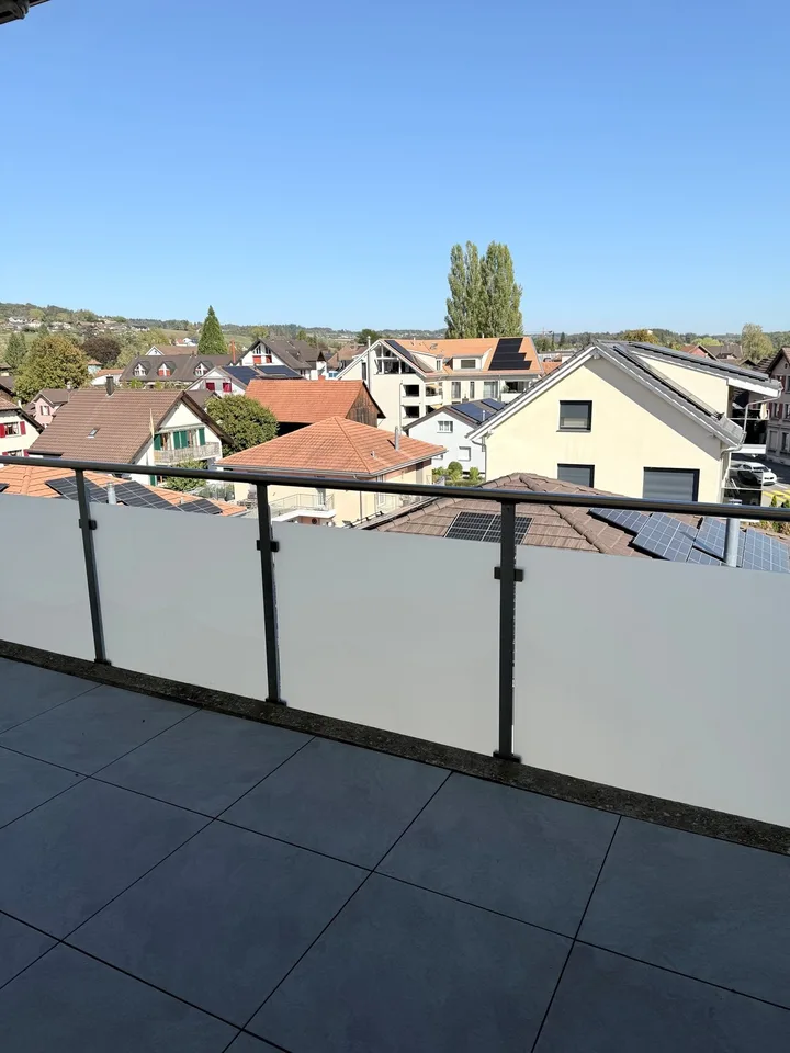 Modern apartment with a wonderful view – photo 14 of 15
