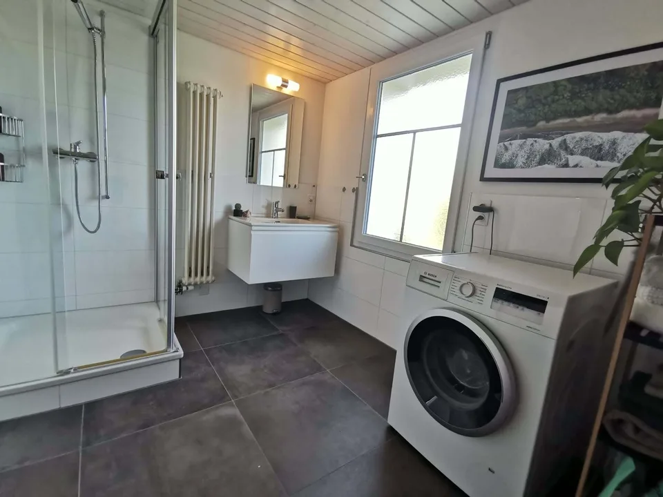 7½ ZIMMER-HAUS IN URNÄSCH (AR), MÖBLIERT, TEMPORÄR – foto 7 di 10