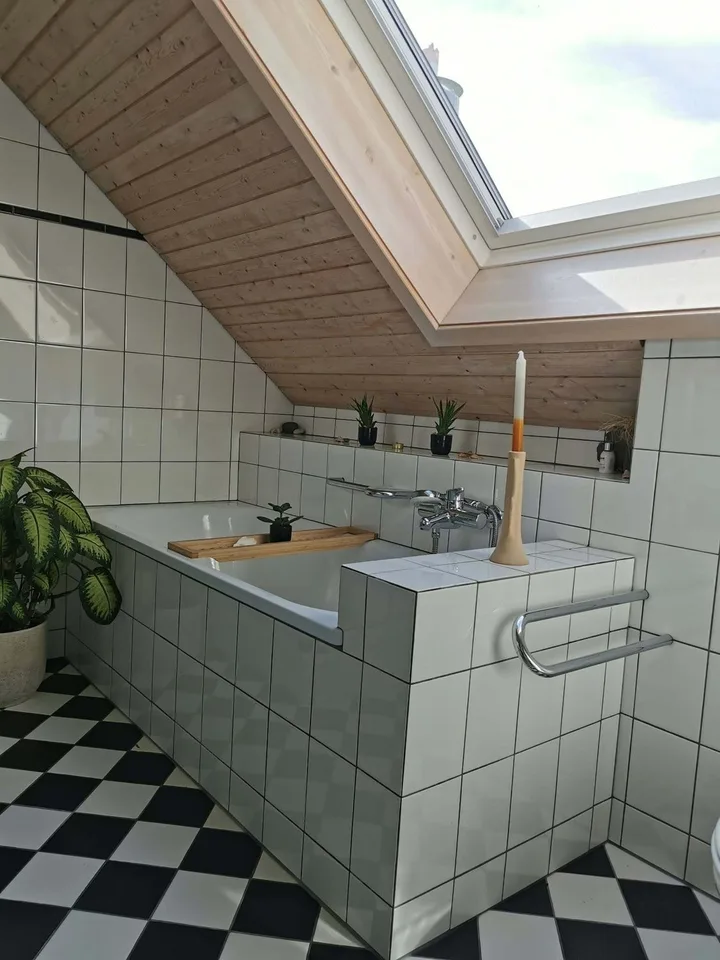 7½ ZIMMER-HAUS IN URNÄSCH (AR), MÖBLIERT, TEMPORÄR – foto 6 di 10