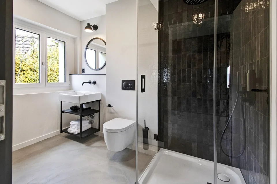 For the highest standards and a wonderful lake view – photo 8 of 9