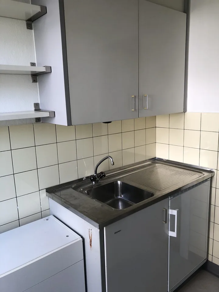 Befristet bis 30.09.2027 - 2-Zimmer-Wohnung in Zürich Kreis 7 – foto 8 di 8