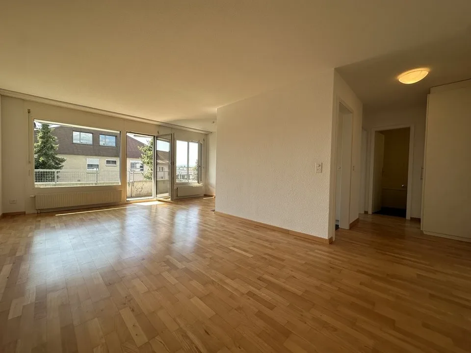 Wohnen mit viel Licht und gemütlichem Ambiente in Lyss – Foto 3 von 9