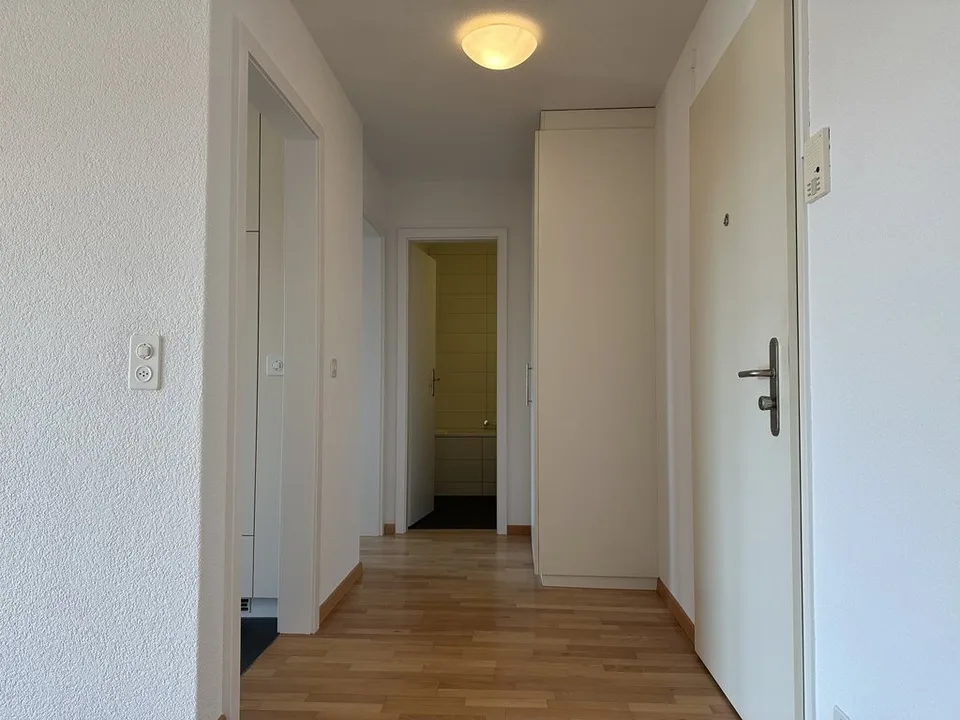 Wohnen mit viel Licht und gemütlichem Ambiente in Lyss – Foto 7 von 9