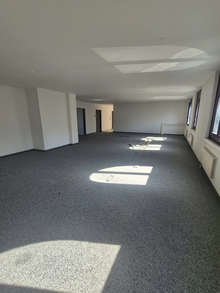 Attraktive und flexible Bürofläche, ideal in Granges-Paccot gelegen – Foto 3 von 6