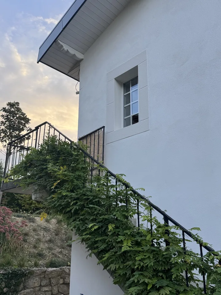 Collonges-sous-Salève - Großes Studio mit Mezzanine und Außenbereich – Foto 8 von 8