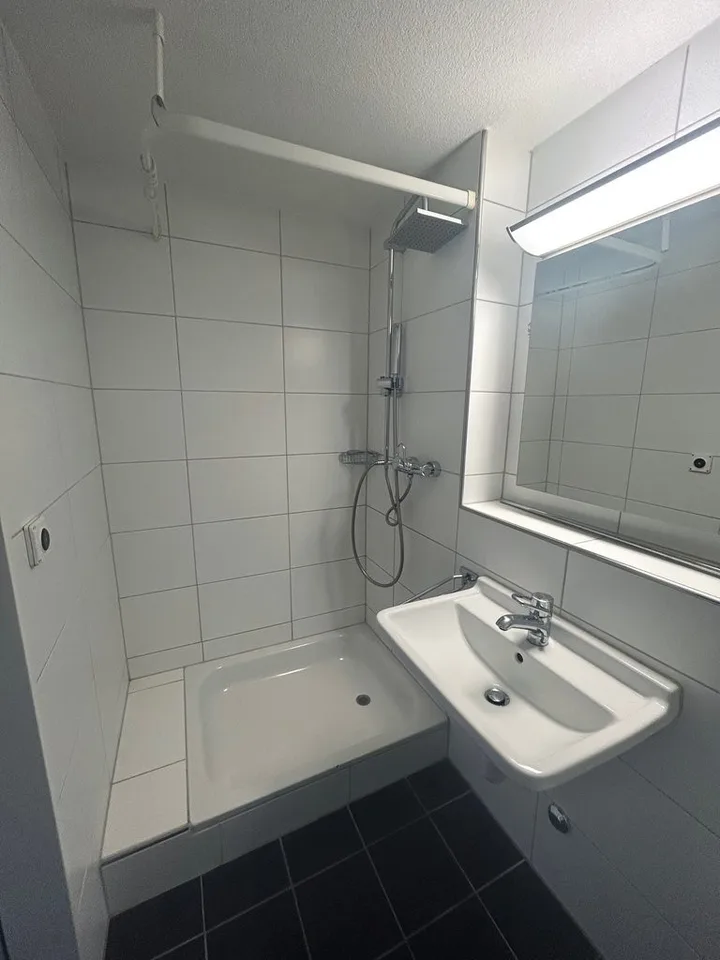 2.5 Zimmer-Wohnung in Adliswil zu vermieten – Foto 3 von 10