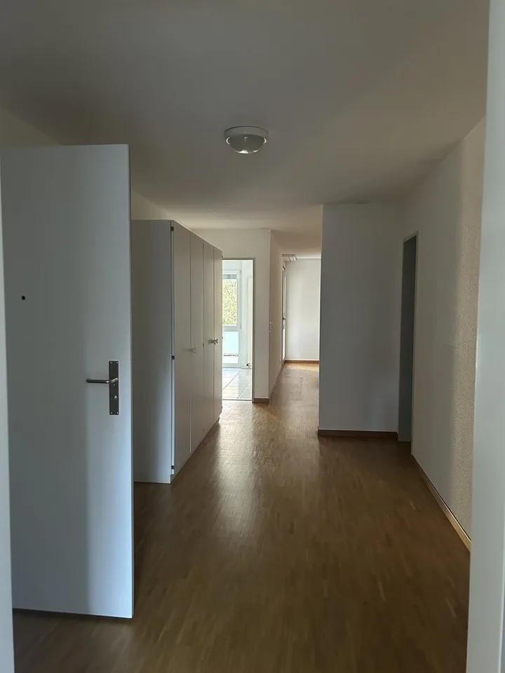 Quartier résidentiel calme à Köniz – photo 3 sur 10