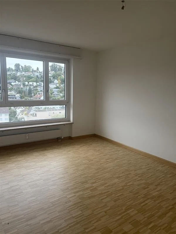 Wohnen mitten im Dorf - attraktive 4.5-Zimmerwohnung – Foto 6 von 8