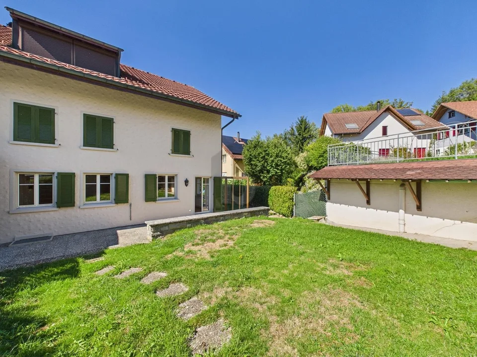 AN RUHIGER LAGE MIT EIGENEM GARTEN – photo 2 sur 4